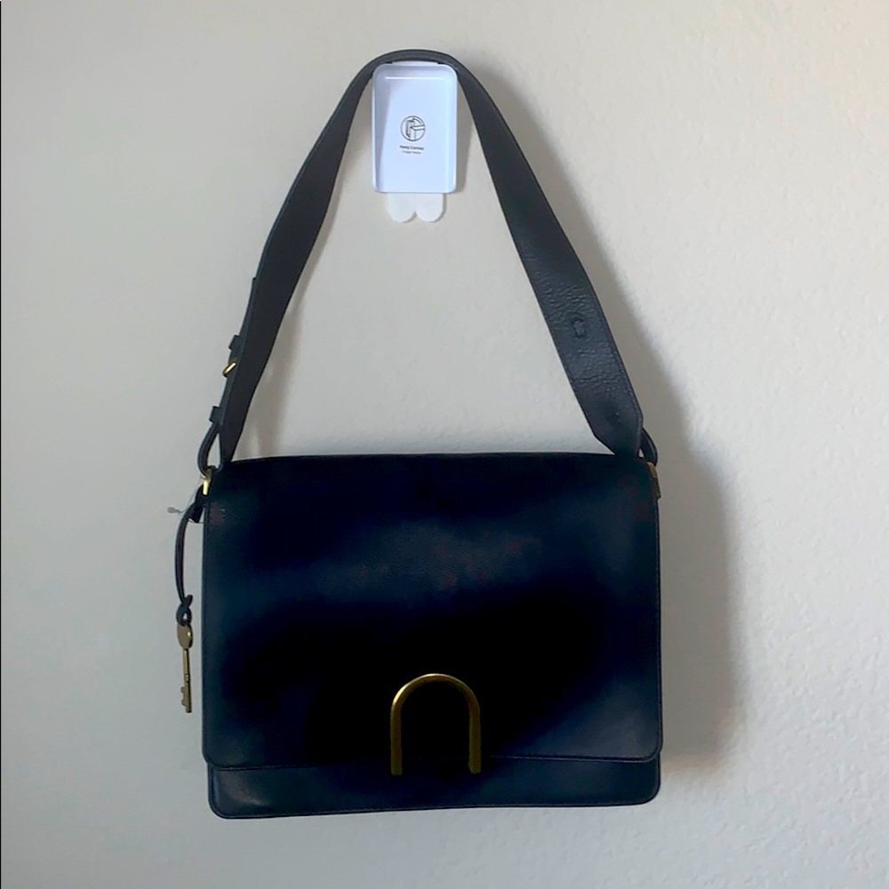 Fossil shoulder bag